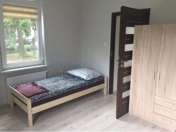 Apartament Trzy Osobowy Deblin Exterior photo